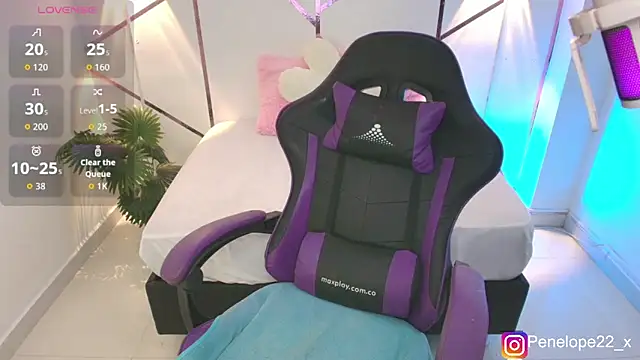 penelope22x  online show from 10-12-25, 02:43