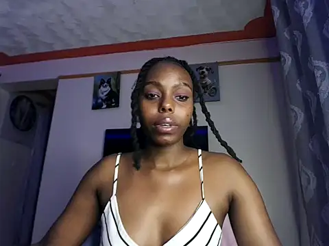 naughty ebony-queen online show from 11-25-25, 04:07