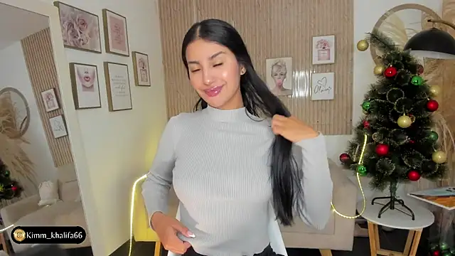 Kimm khalifa online show from 12-31-24, 01:08