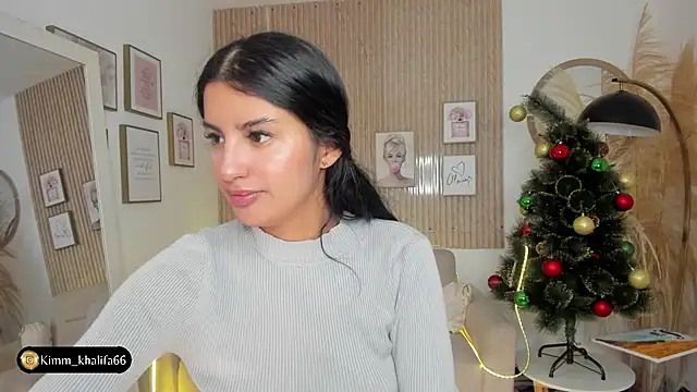 Kimm khalifa online show from 12-31-24, 04:14