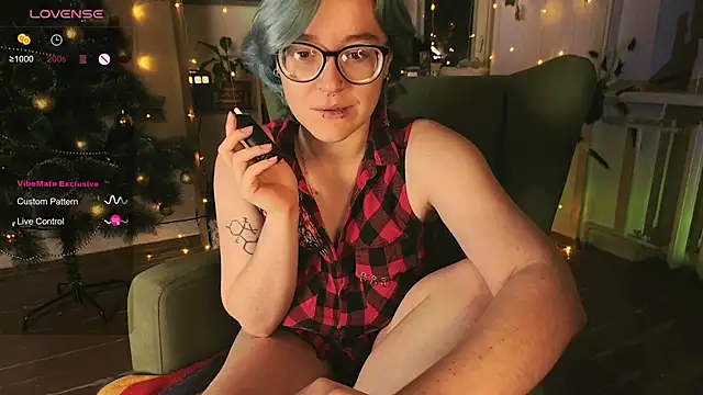 alisahug online show from 12-06-24, 05:22