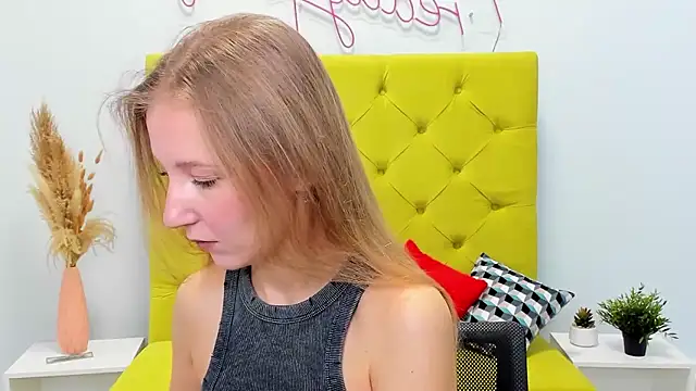 LolaWilsons online show from 01-13-26, 07:24