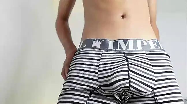 MarcoAlexLatino online show from 12-20-24, 02:19