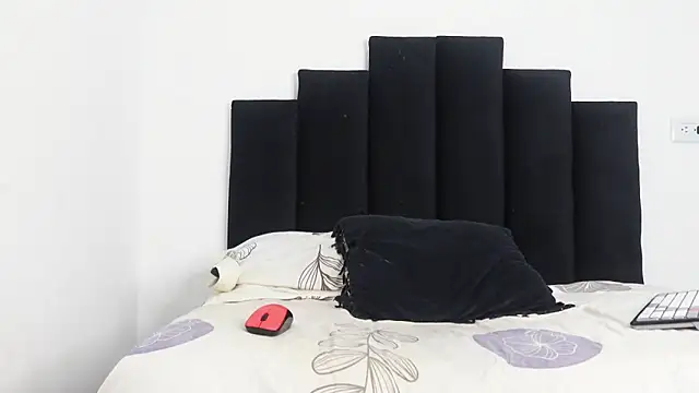 MarcoAlexLatino online show from 02-07-25, 02:19