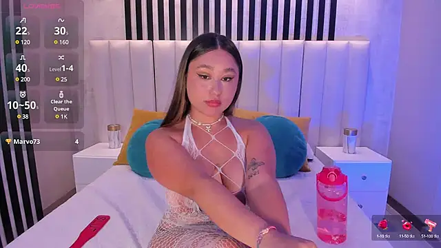 SamanthaConnor  online show from 02-07-25, 01:04
