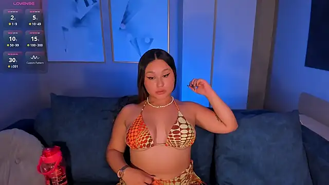 SamanthaConnor  online show from 02-24-25, 10:14