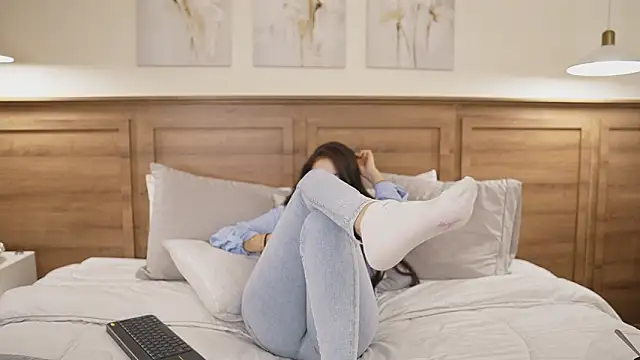 Snapshot of Amber_Rush_ chatting on 03-12-26, 10:38 Amber Rush online show from 03-12-26, 10:38