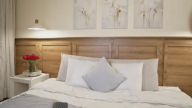 Snapshot of Amber_Rush_ chatting on 03-18-26, 11:41 Amber Rush online show from 03-18-26, 11:41