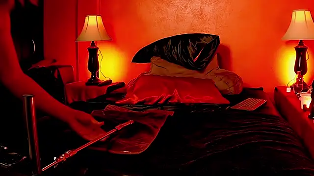 JenniferCD online show from 03-08-25, 06:05