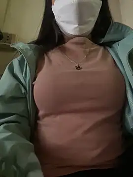 Tuongvy05 online show from 12-17-24, 05:36