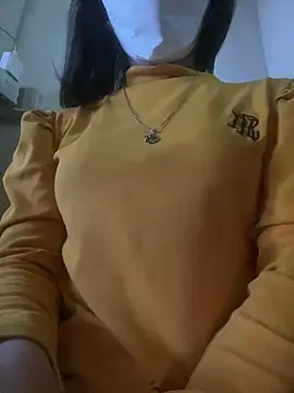 Tuongvy05 online show from 12-19-24, 04:57