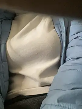 Tuongvy05 online show from 02-09-26, 07:45