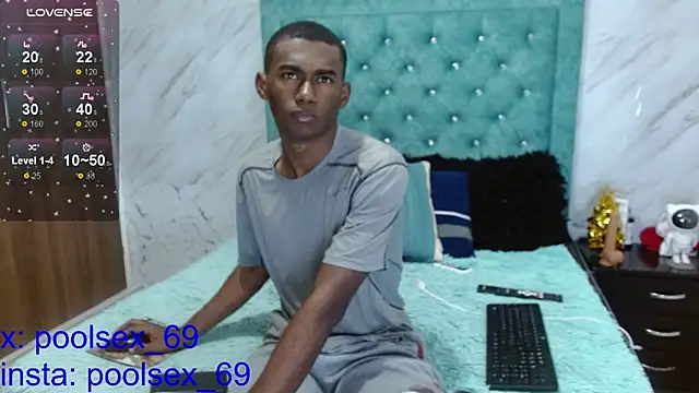 Poolsex 69 online show from 01-05-25, 01:36