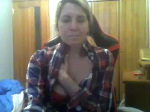IrinaB1 online show from 01-18-25, 01:40