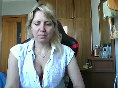 IrinaB1 online show from 03-21-25, 07:33
