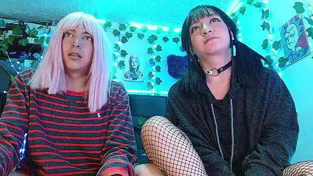 the lesbian game online show from 01-24-25, 07:51