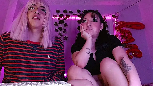 the lesbian game online show from 02-28-25, 06:21