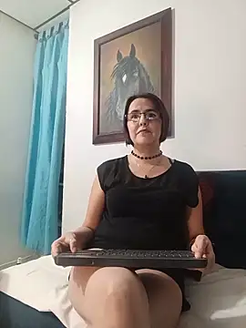 IsisBlake online show from 05-17-26, 03:04