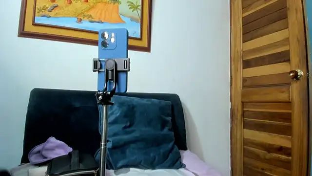 IsisBlake online show from 06-25-26, 03:06