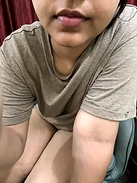 sassygirl4141 online show from 10-03-25, 07:22