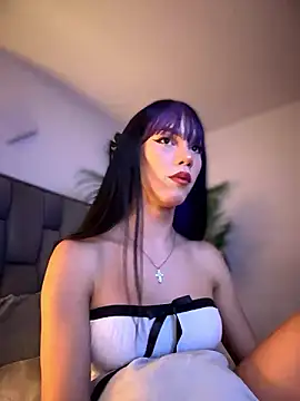 Snapshot of Carlita_cute chatting on 12-05-24, 01:25 Carlita cute online show from 12-05-24, 01:25