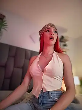 Snapshot of Carlita_cute chatting on 12-07-24, 04:42 Carlita cute online show from 12-07-24, 04:42