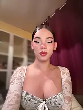 Snapshot of Carlita_cute chatting on 10-03-25, 07:44 Carlita cute online show from 10-03-25, 07:44