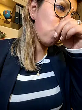 Cata Office-12 online show from 01-15-25, 04:43