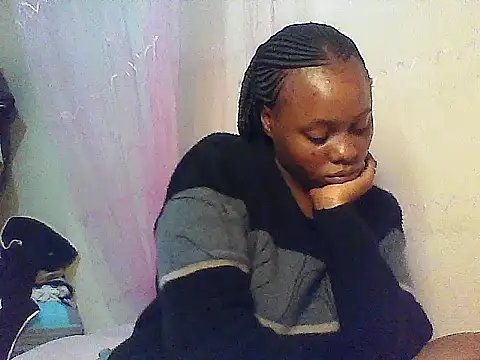 Snapshot of EBONYVANILLA02 chatting on 10-18-25, 07:25 EBONYVANILLA02 online show from 10-18-25, 07:25