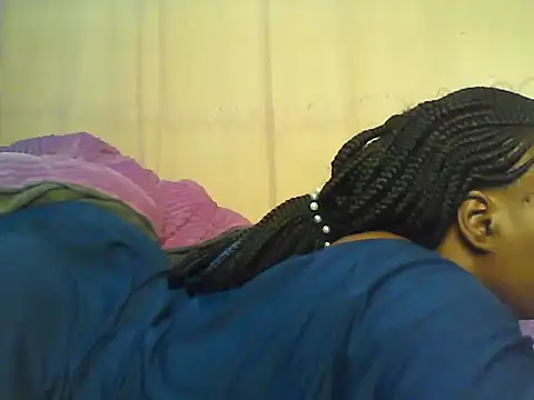 Snapshot of EBONYVANILLA02 chatting on 10-27-25, 04:55 EBONYVANILLA02 online show from 10-27-25, 04:55