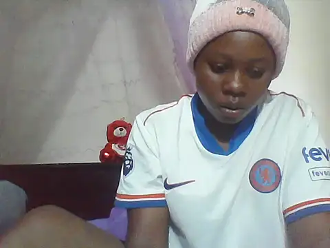 EBONYVANILLA02 online show from 03-01-26, 05:20