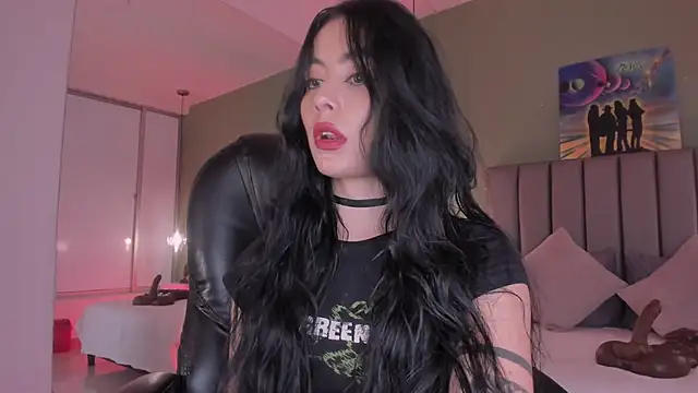 Snapshot of Samaanthaa_ chatting on 01-16-26, 02:21 Samaanthaa online show from 01-16-26, 02:21