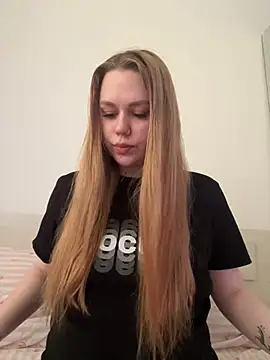 Marylallka5 online show from 06-20-26, 02:31