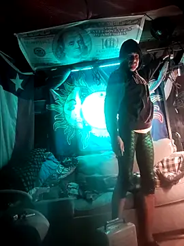 Snapshot of Gillygilly76 chatting on 02-24-26, 10:46 Gillygilly76 online show from 02-24-26, 10:46