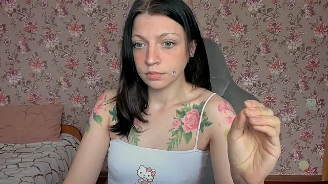 Lolly Haze online show from 05-08-26, 03:34