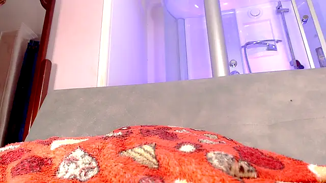 Snapshot of sexy-luna-star-ts chatting on 09-28-25, 04:45 sexy-luna-star-ts online show from 09-28-25, 04:45