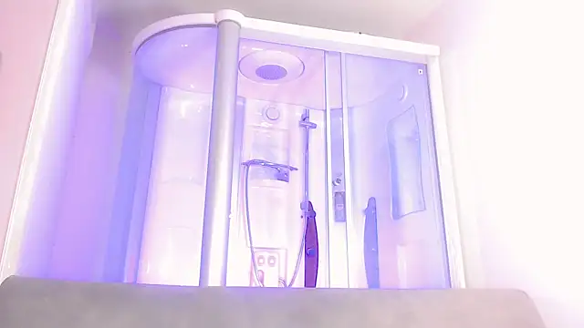 Snapshot of sexy-luna-star-ts chatting on 10-10-25, 04:44 sexy-luna-star-ts online show from 10-10-25, 04:44