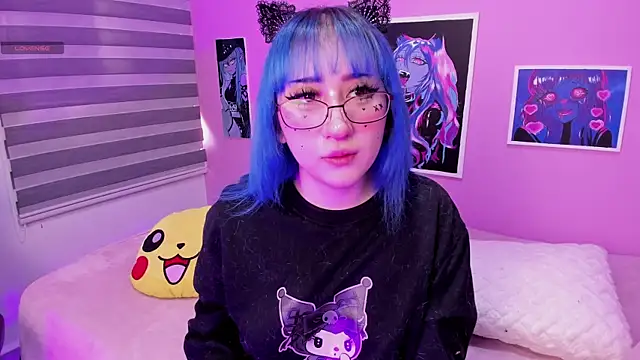 Snapshot of Miwa_violet chatting on 03-16-25, 08:21 Miwa violet online show from 03-16-25, 08:21