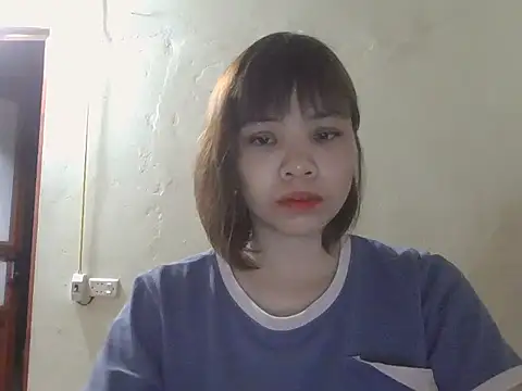 Snapshot of Angela-Eira chatting on 10-18-25, 09:26 Angela-Eira online show from 10-18-25, 09:26