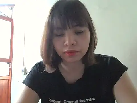 Snapshot of Angela-Eira chatting on 10-26-25, 08:53 Angela-Eira online show from 10-26-25, 08:53