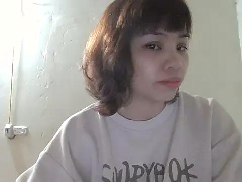 Angela-Eira online show from 12-15-25, 08:57