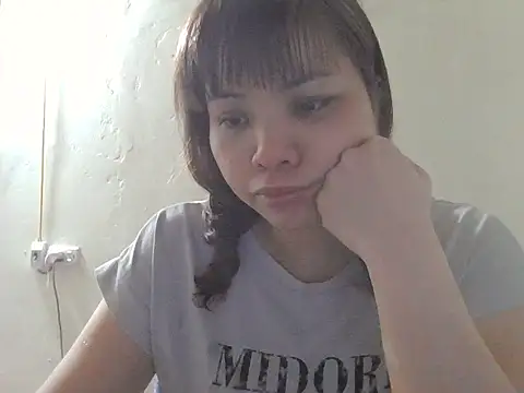 Angela-Eira online show from 04-03-26, 11:41