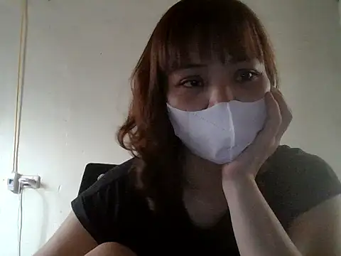 Snapshot of Angela-Eira chatting on 05-21-26, 09:05 Angela-Eira online show from 05-21-26, 09:05