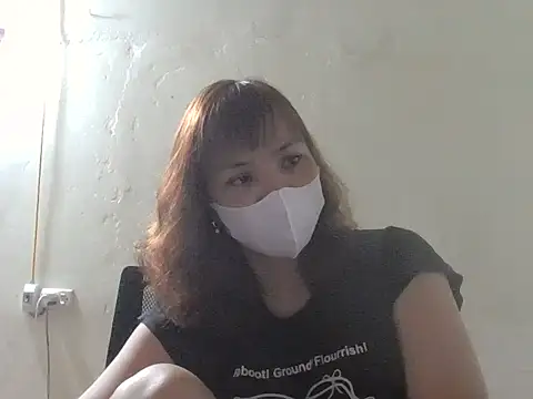 Snapshot of Angela-Eira chatting on 06-10-26, 07:24 Angela-Eira online show from 06-10-26, 07:24