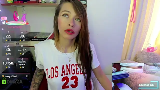 Snapshot of sweetlittlelisa chatting on 09-26-25, 08:57 sweetlittlelisa online show from 09-26-25, 08:57