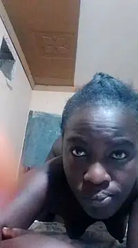 Snapshot of Nasty_queen20 chatting on 01-03-25, 02:10 Nasty queen20 online show from 01-03-25, 02:10