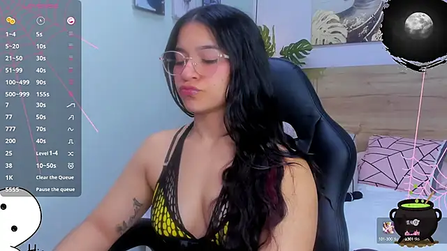 Snapshot of lalytulu99 chatting on 10-02-25, 05:09 lalytulu99 online show from 10-02-25, 05:09