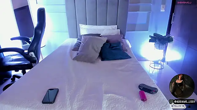 Snapshot of Lissy__Addams chatting on 02-01-25, 07:23 Lissy Addams online show from 02-01-25, 07:23