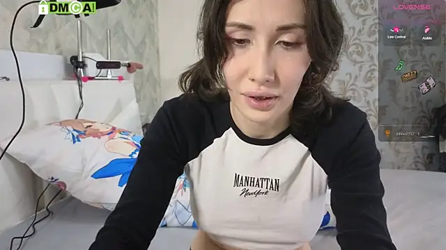 KawaiiNullify online show from 09-30-25, 04:34