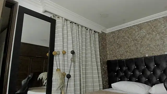 Snapshot of stella_xue chatting on 01-22-25, 02:26 stella xue online show from 01-22-25, 02:26